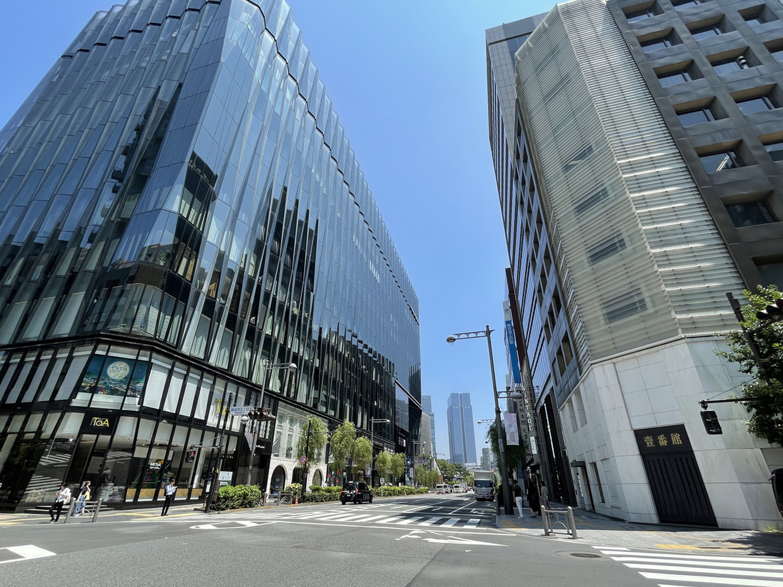 付近の西銀座通り