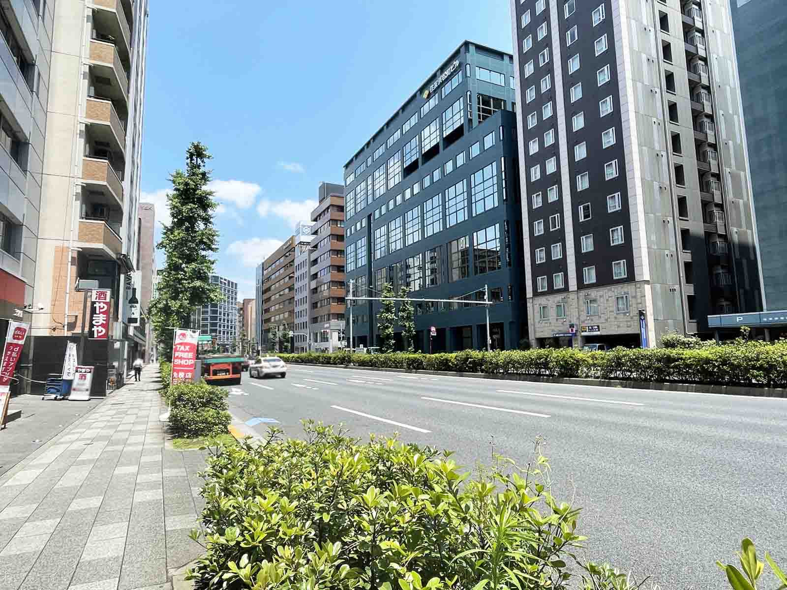 浜松町清和ビル前面の第一京浜