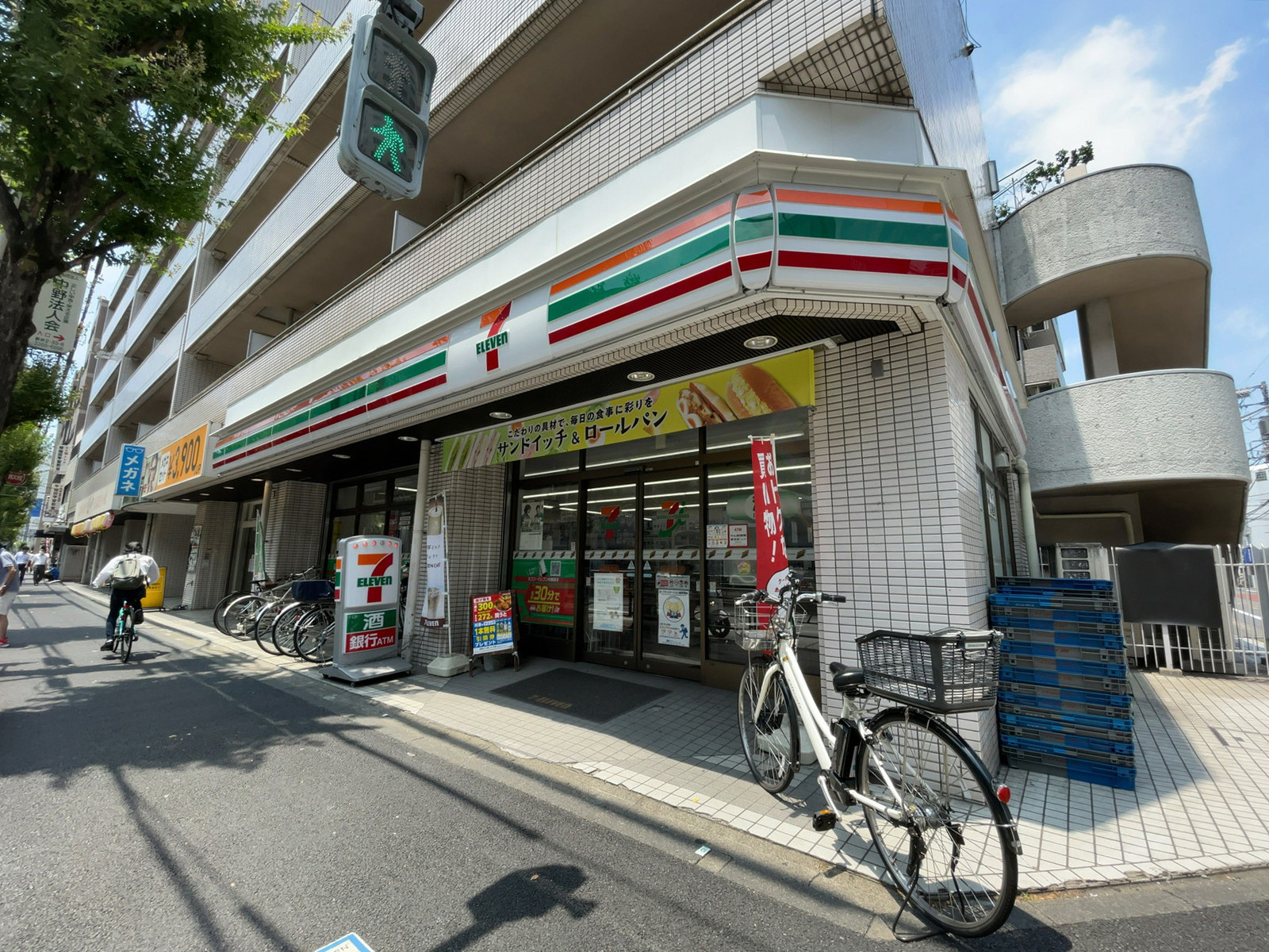 付近のセブンイレブン 中野新井店