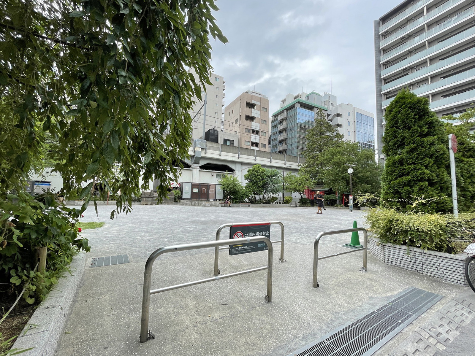 付近の佐久間公園