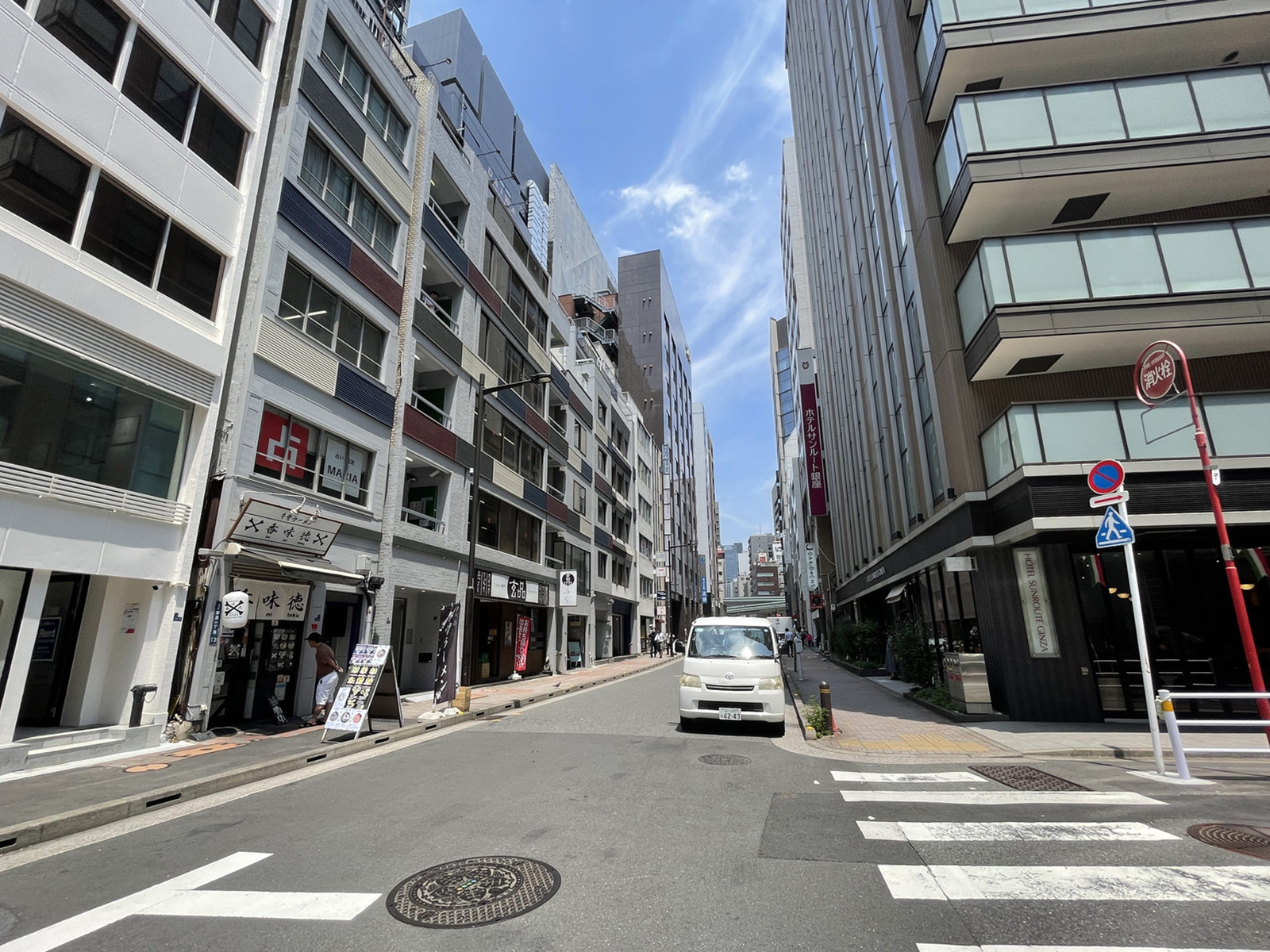 木挽ビル前面の通り