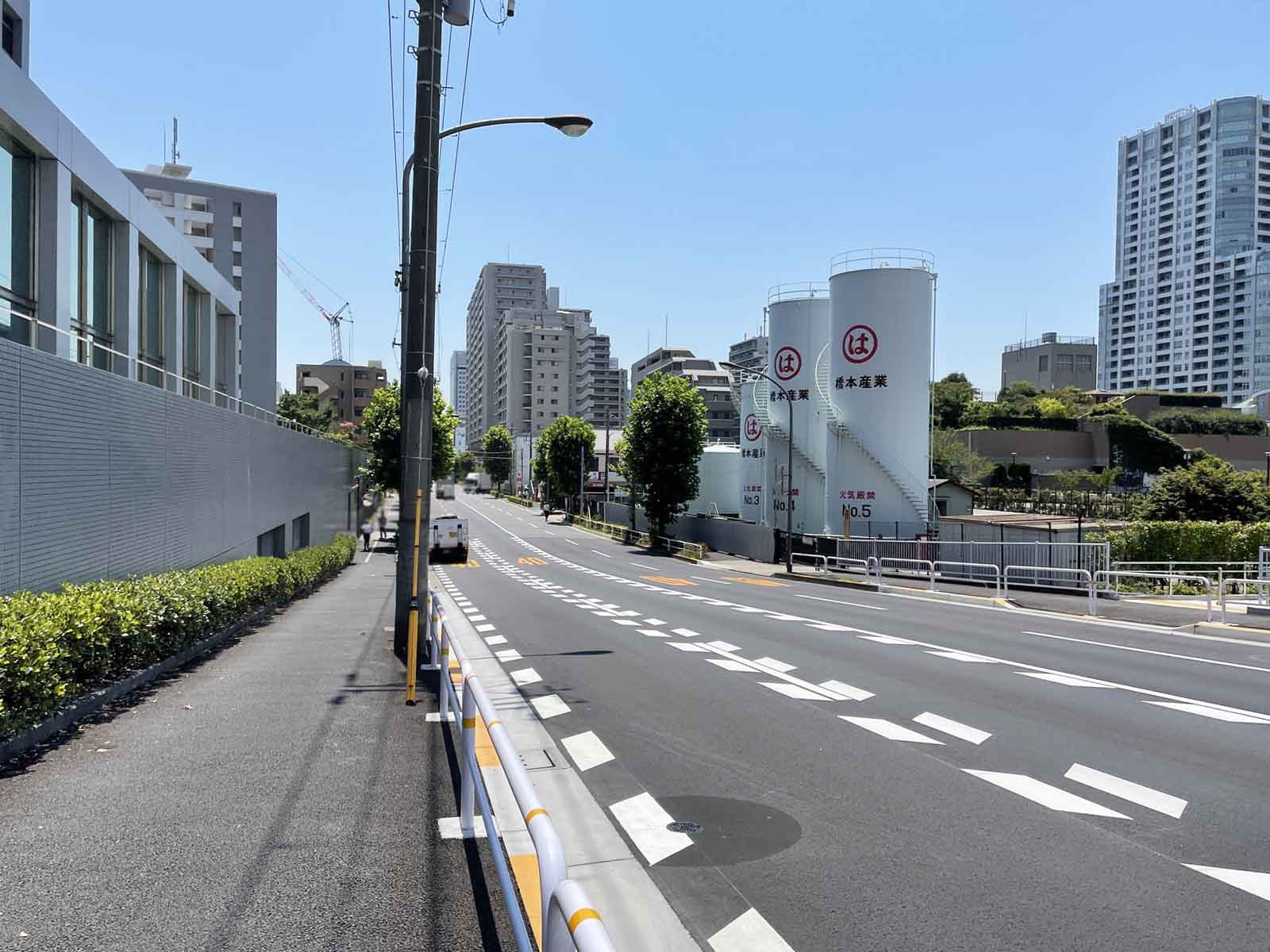 I・Sビル前面の東品川橋