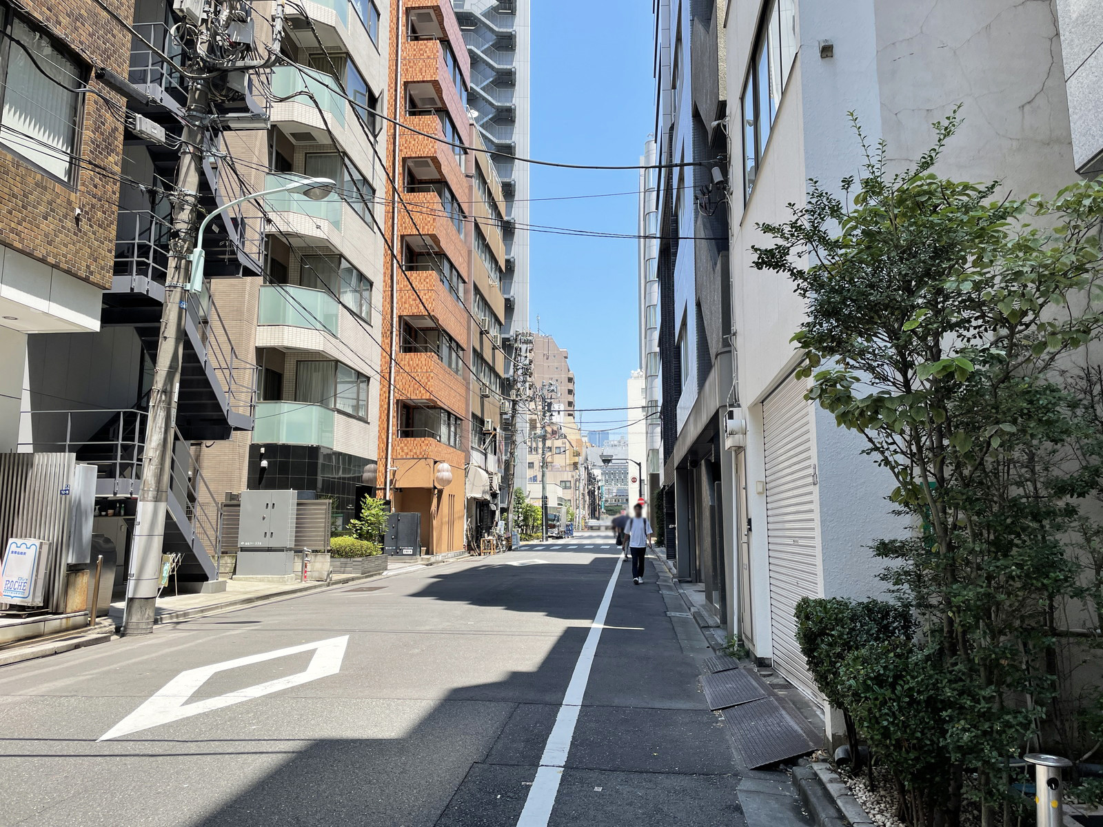 中川ビル前面の通り