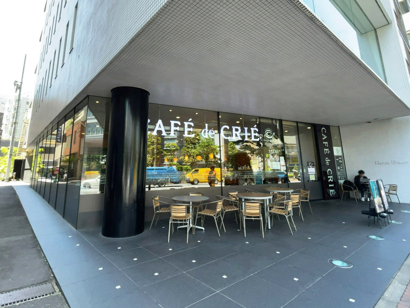 付近のカフェ・ド・クリエ飯田橋東口店