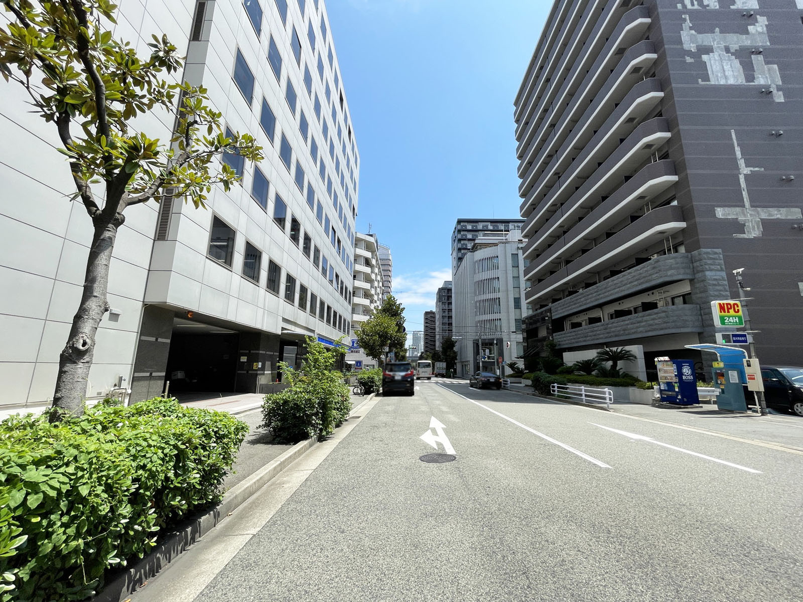 TBM神戸ビル前面の通り