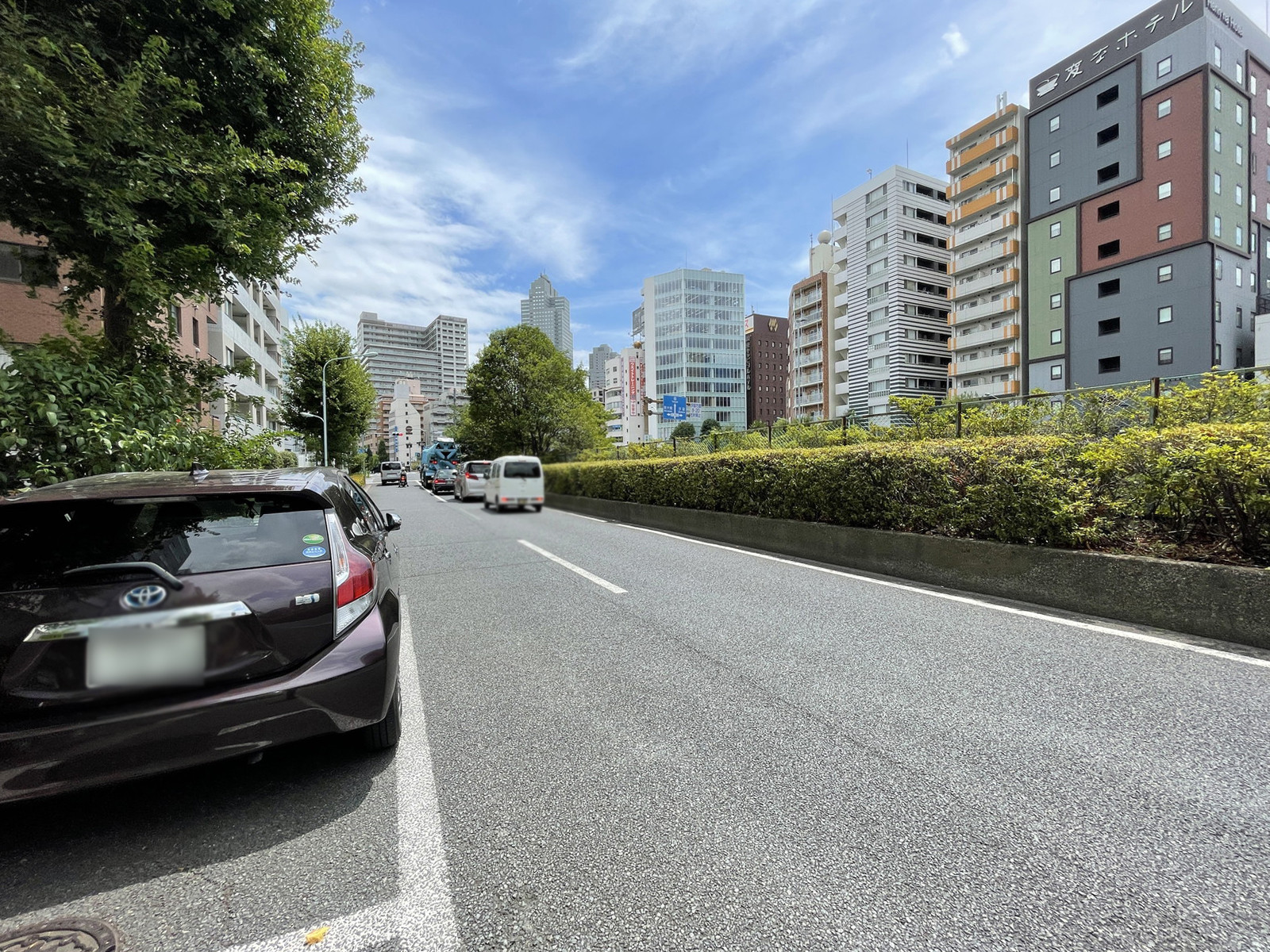 COLOR-US銀座東前面の通り