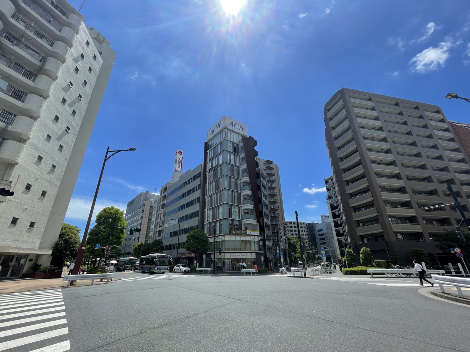 大森センタービル前面の通り