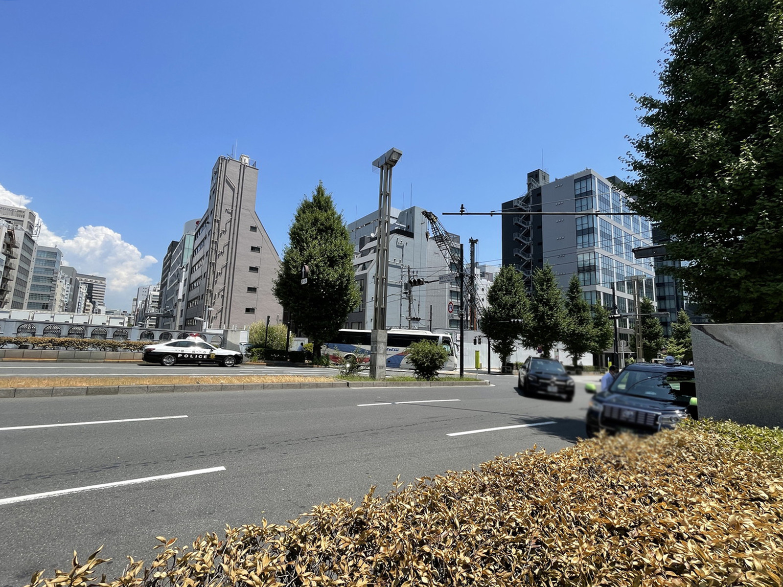 付近の八重洲通り