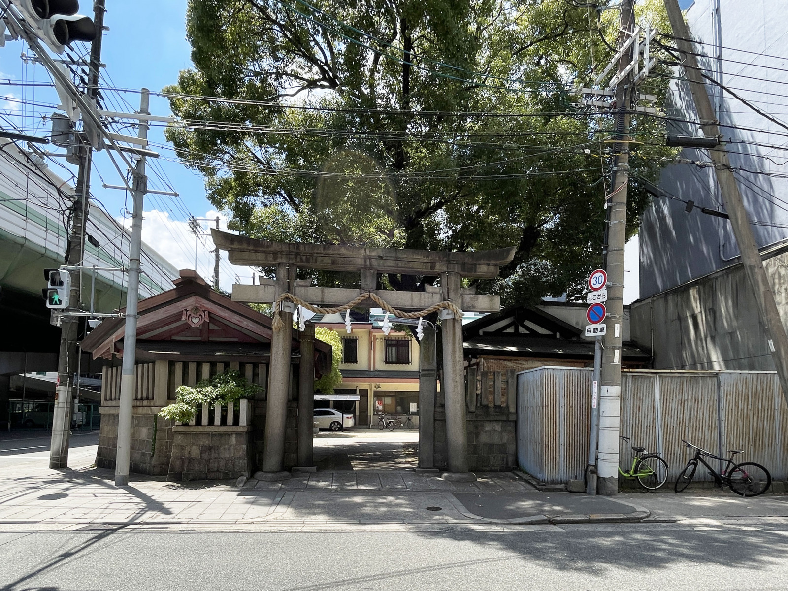 並びにある堀川戎神社