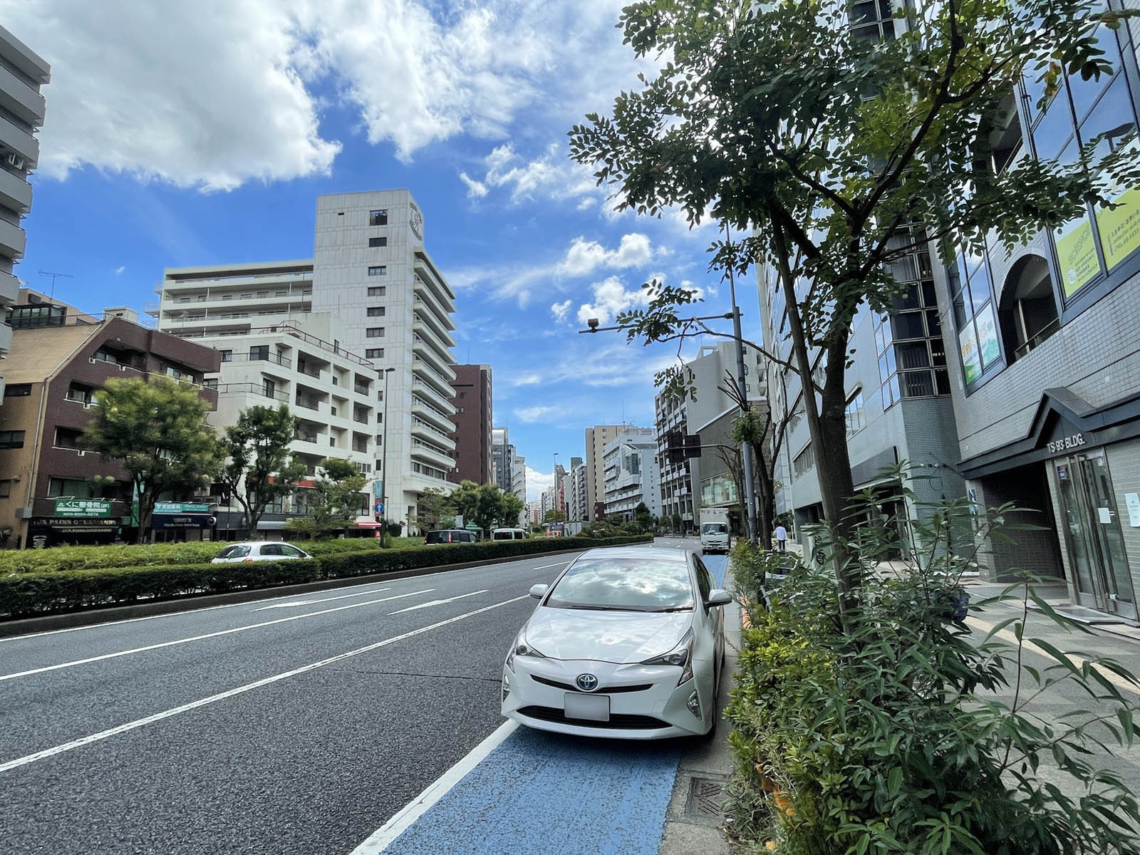 ACN小石川スクエア前面の春日通り