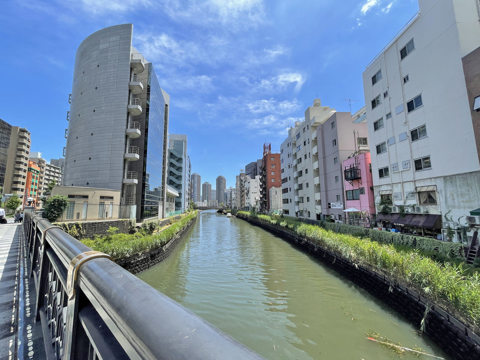 付近の亀島川