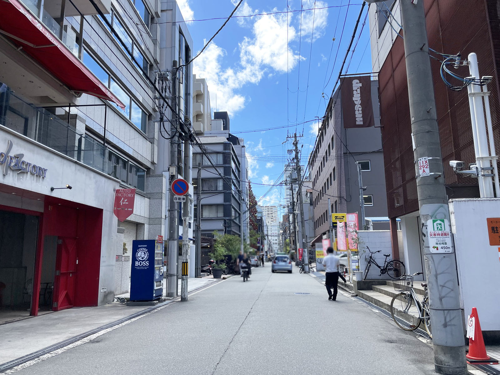 船場西KIDビル前面の通り