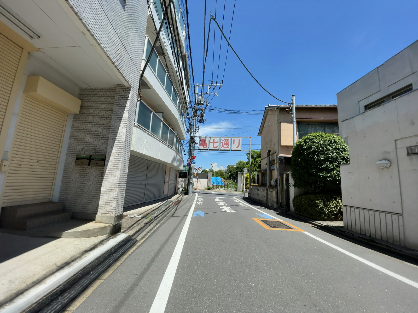 亀戸7丁目貸倉庫・事務所前面の通り