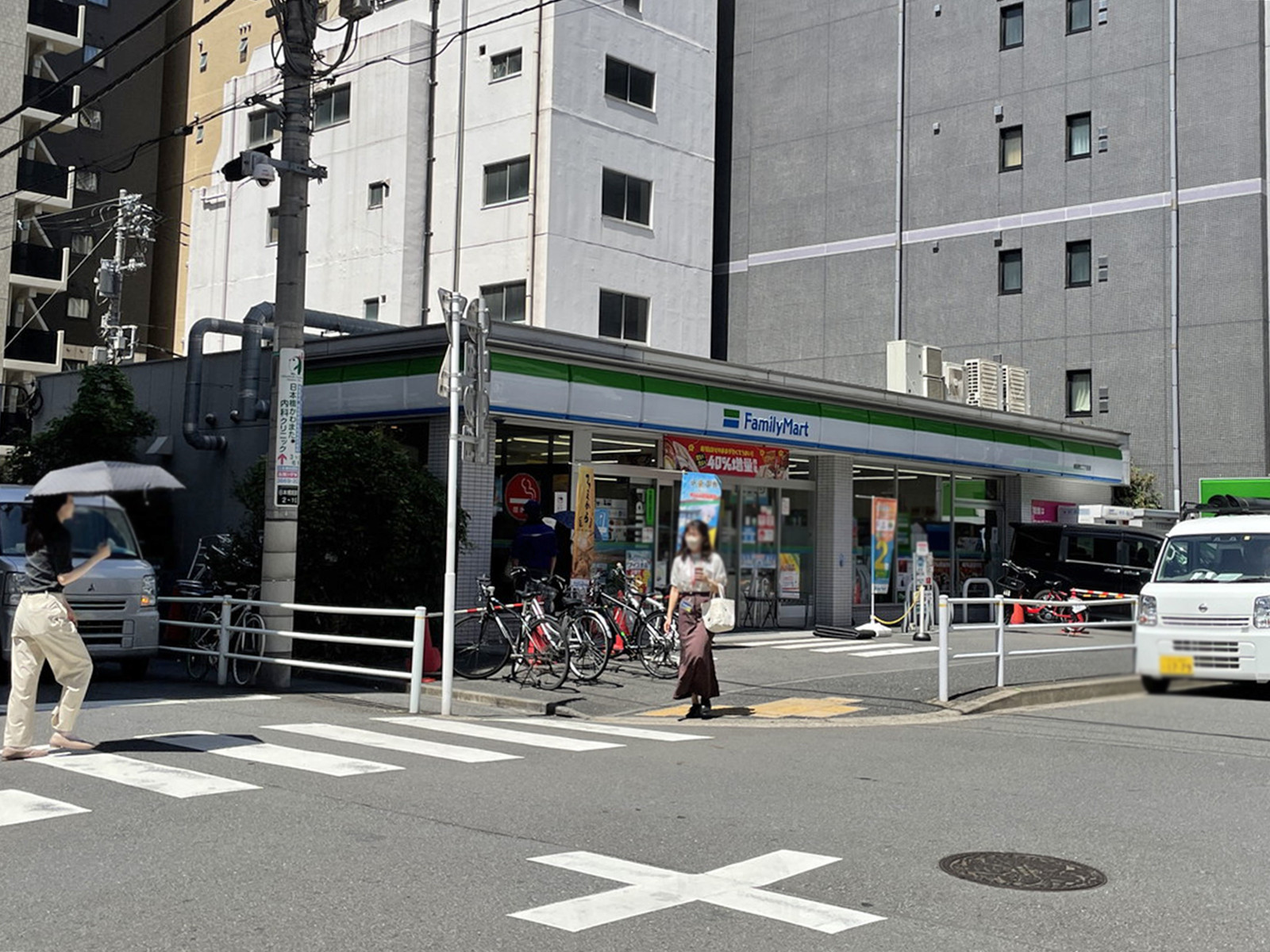 徒歩1分のファミリーマート堀留町二丁目店