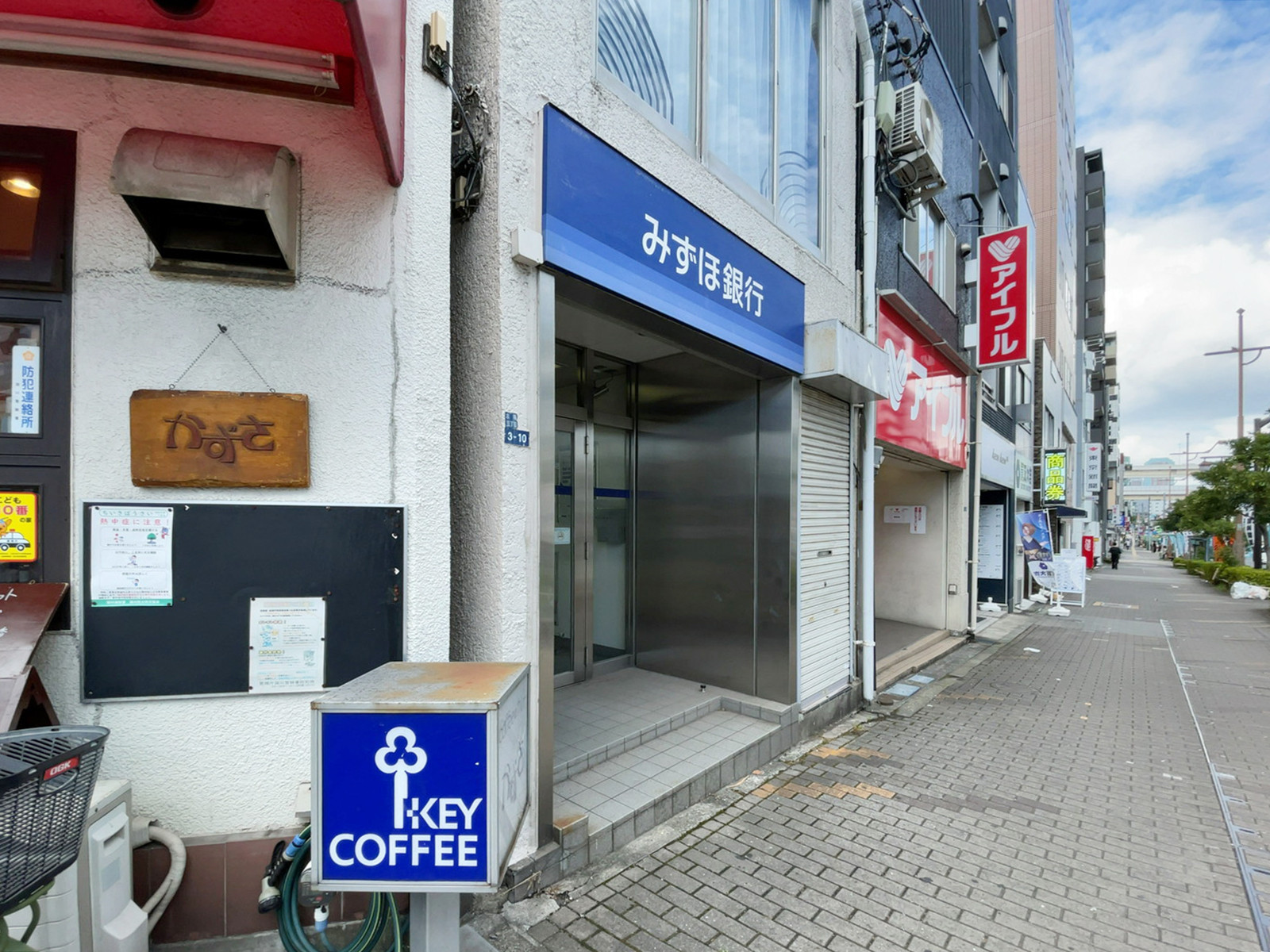 徒歩2分のみずほ銀行 木場駅前出張所