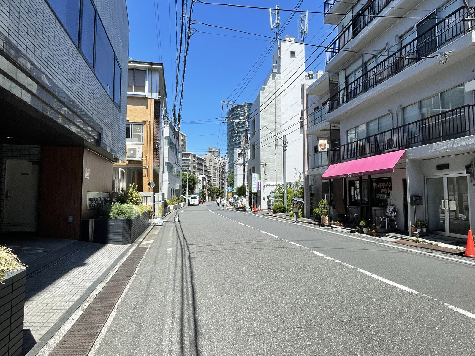 THE PORTAL iidabashi前面の通り