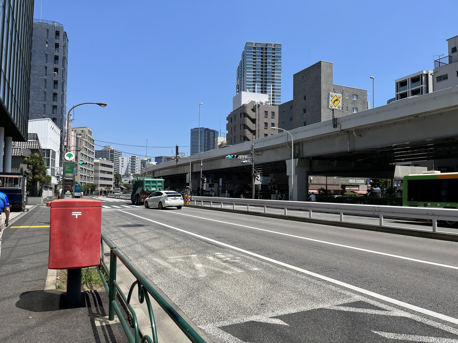 付近の明治通り