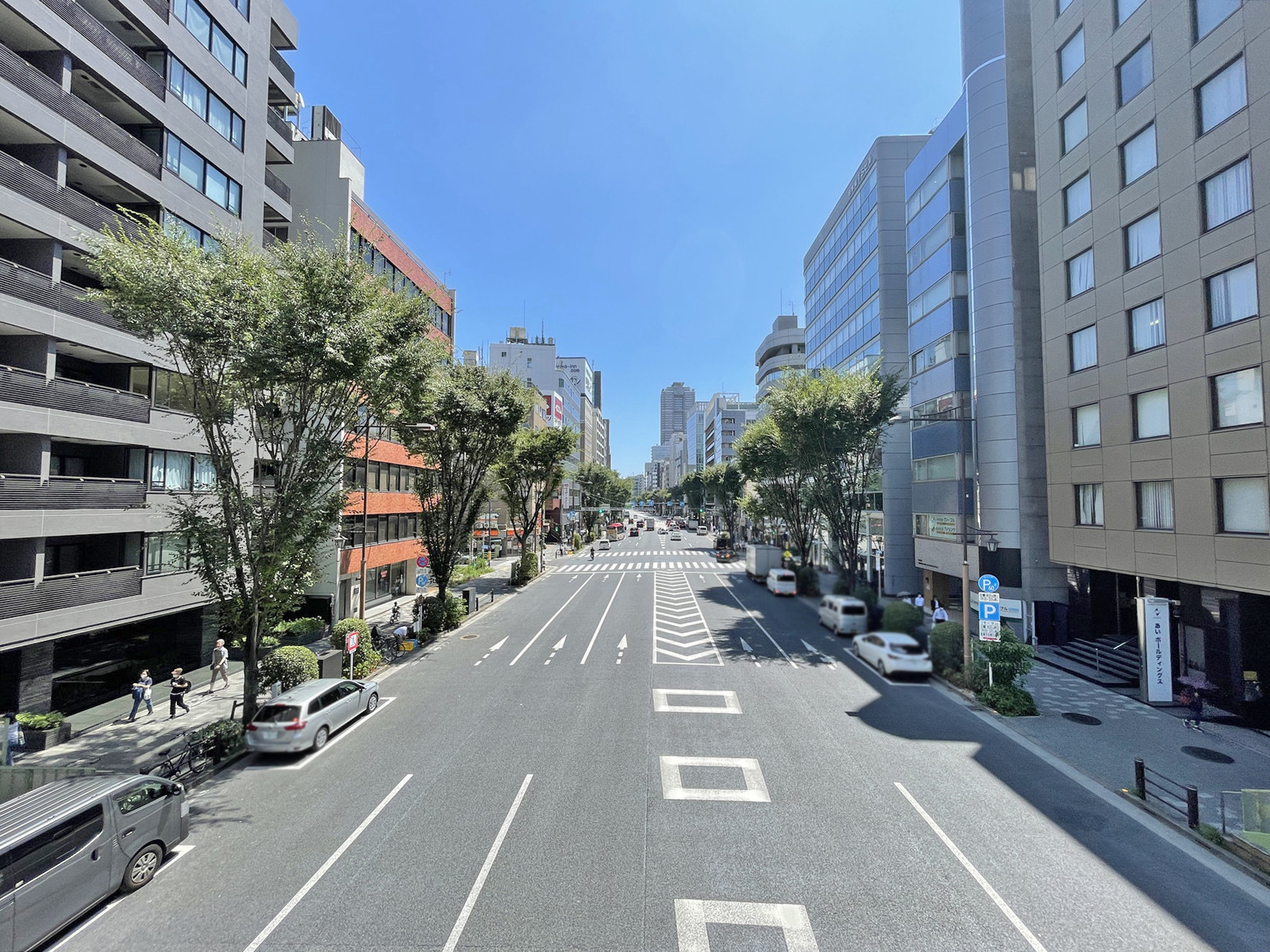 プライム日本橋久松町ビル前面の通り