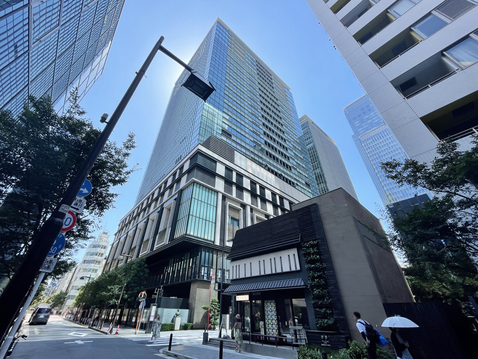 付近のコレド室町2