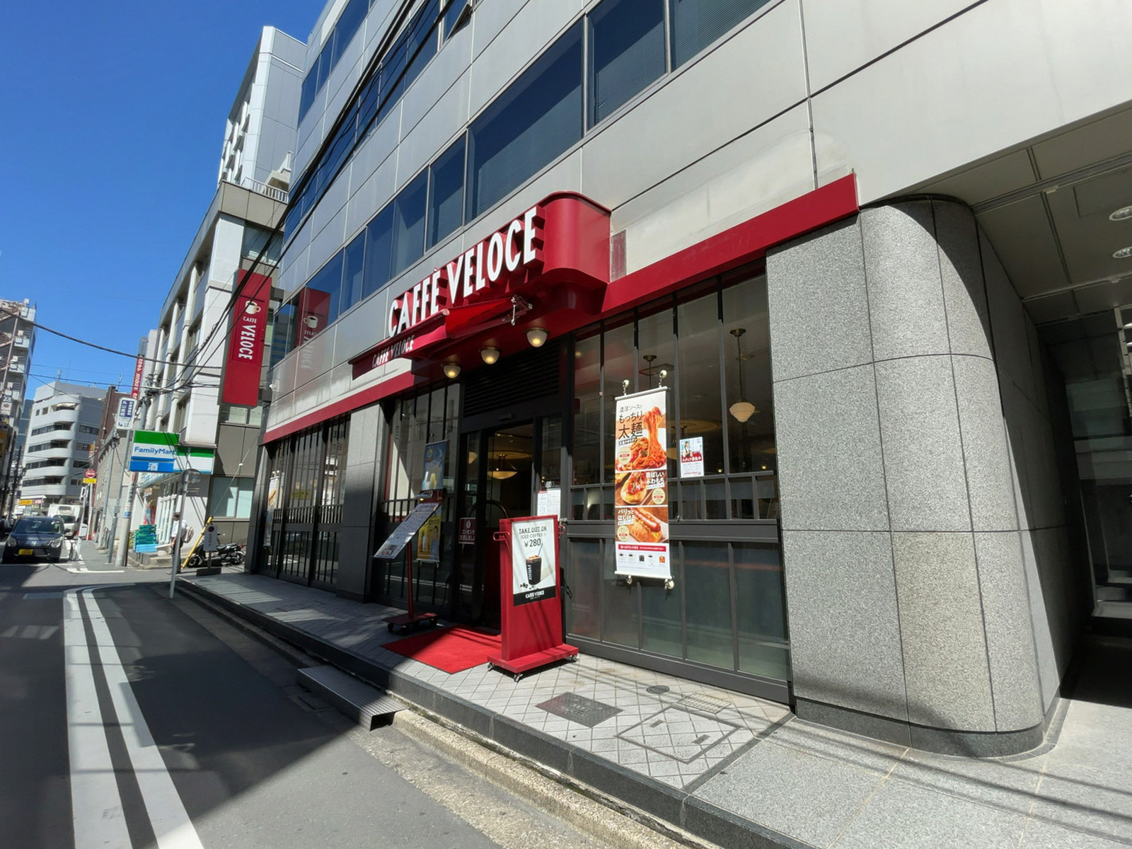 徒歩1分のカフェ・ベローチェ 水道橋店