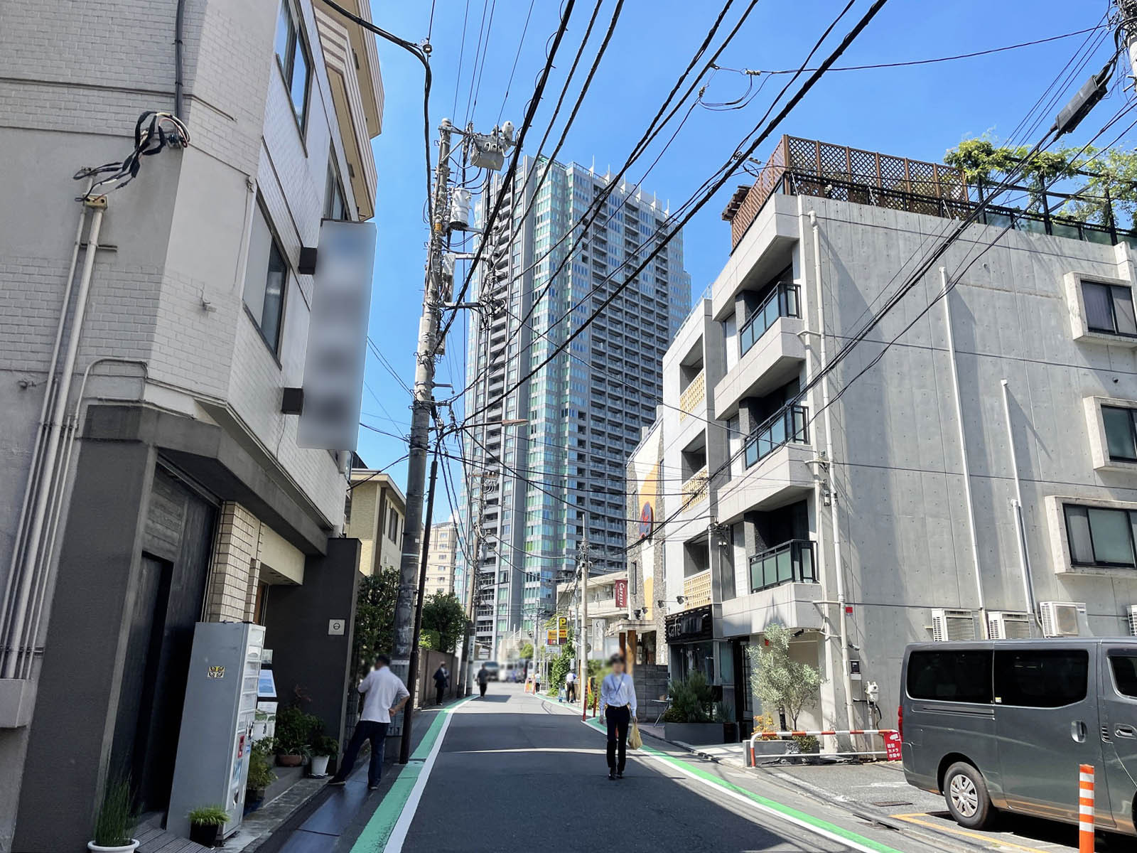 周辺は閑静なエリア