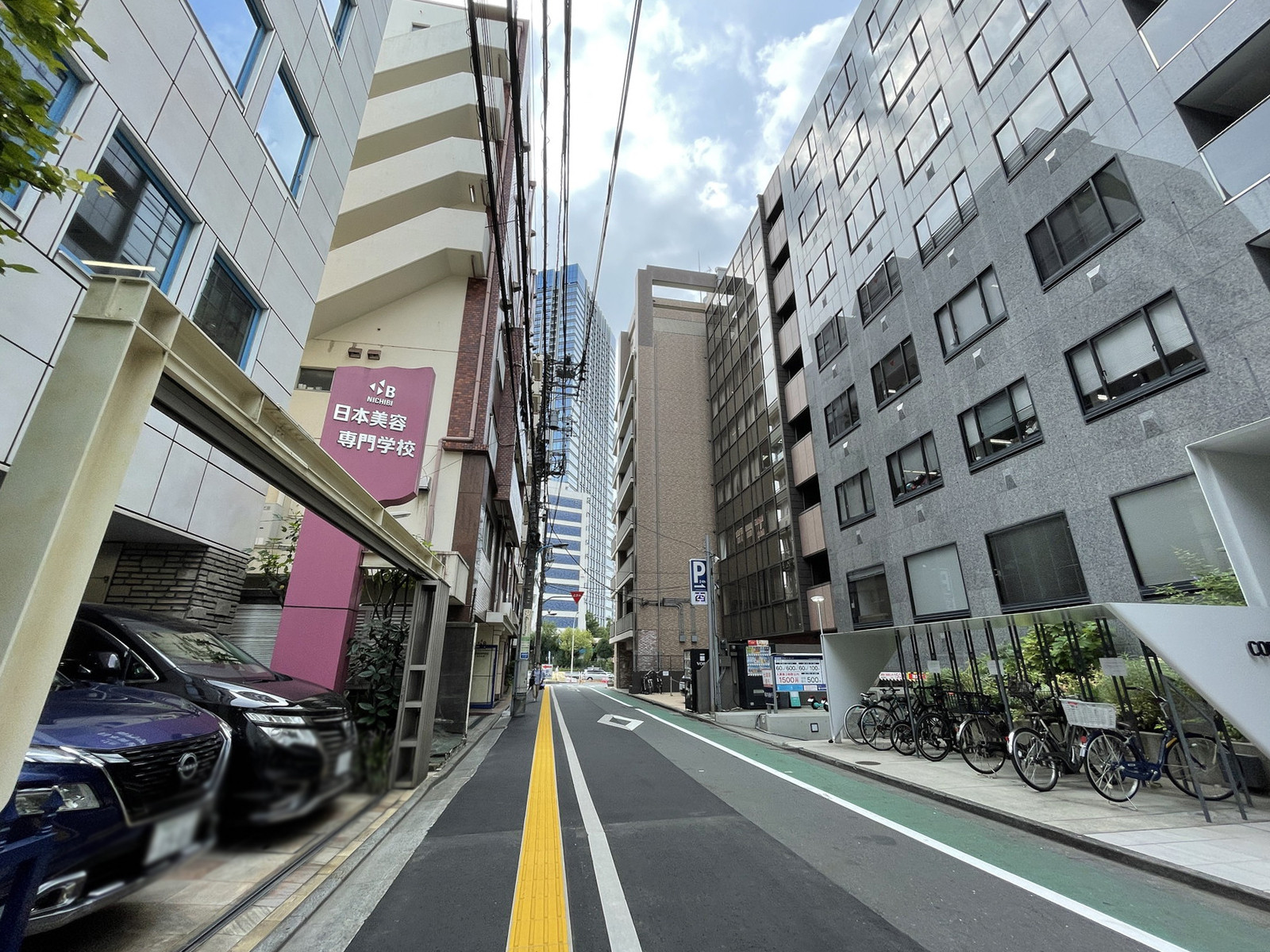VORT高田馬場1前面の通り