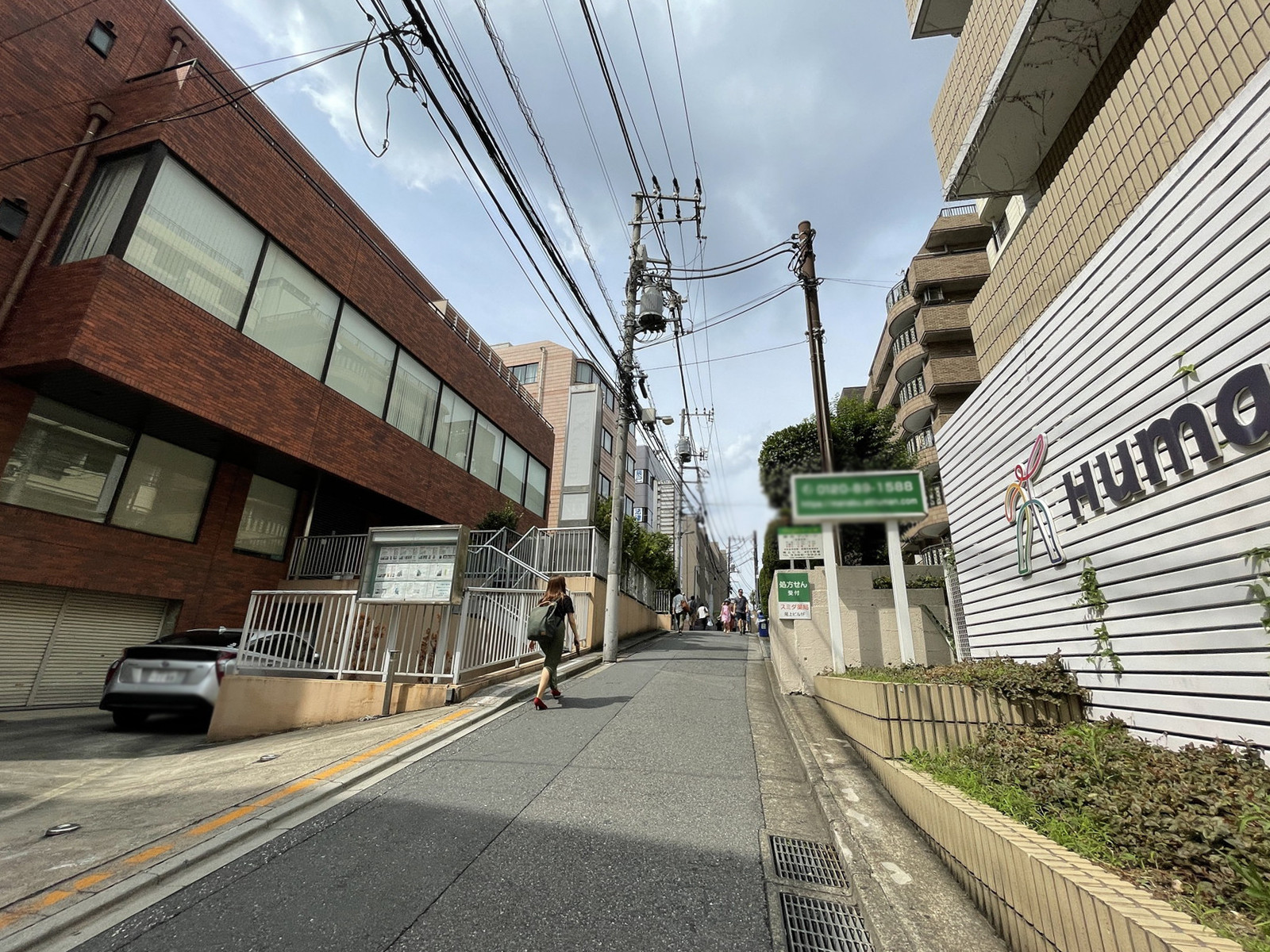 松島第二ビル前面の通り