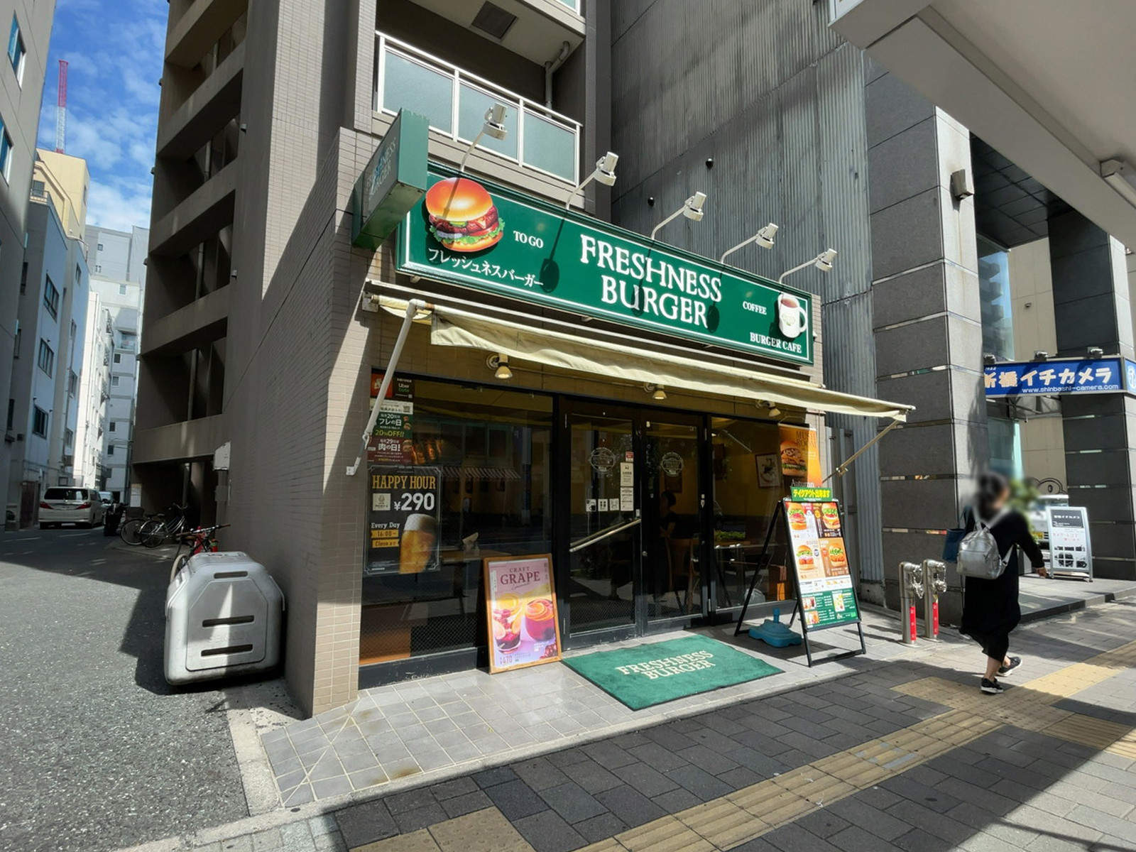 徒歩1分のフレッシュネスバーガー東上野