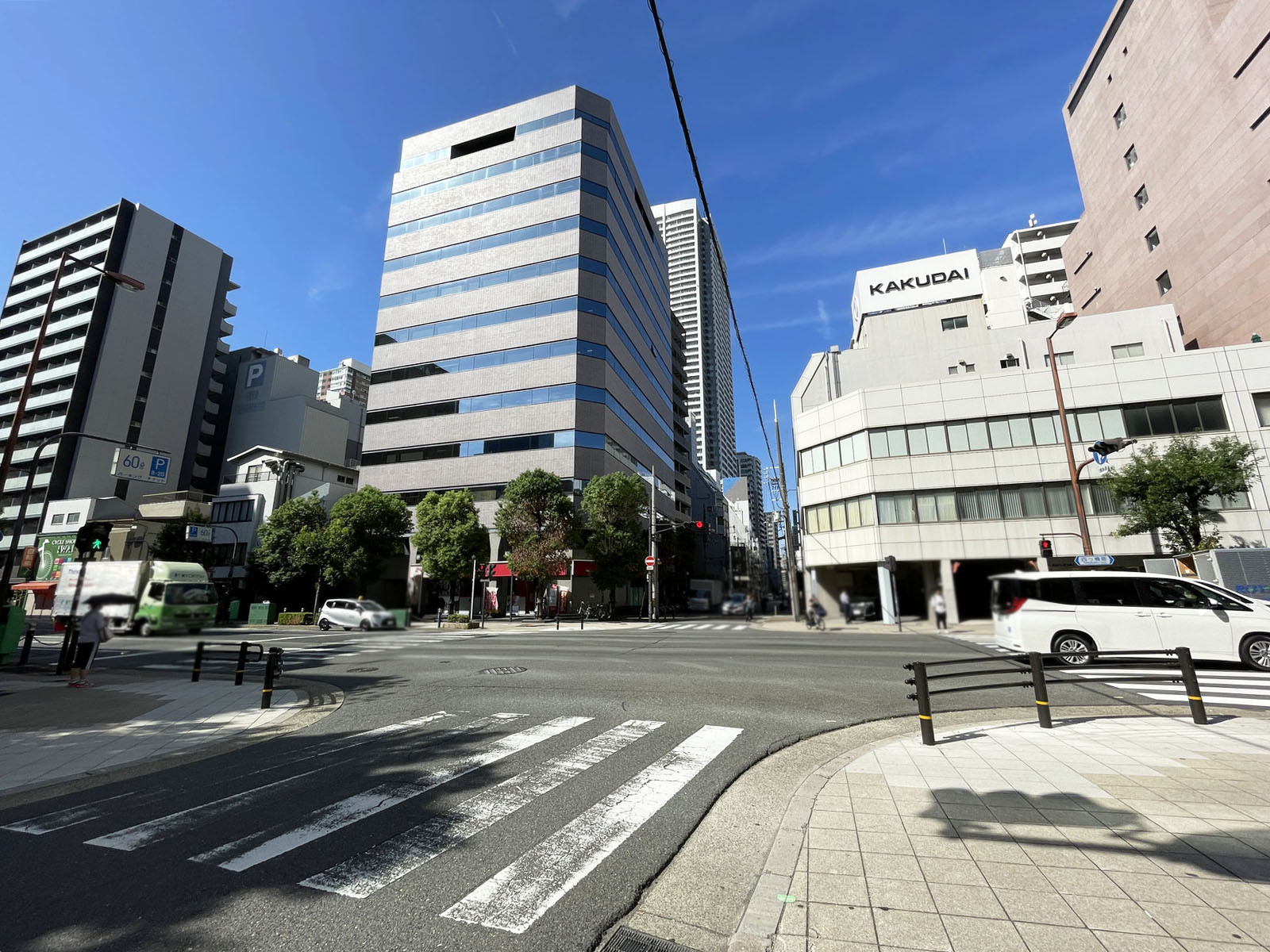 ダイタイビル前面の通り