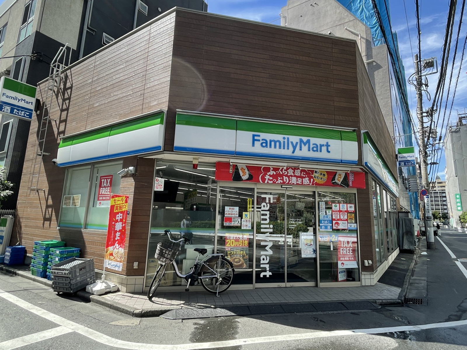 徒歩1分のファミリーマート江東橋1丁目店