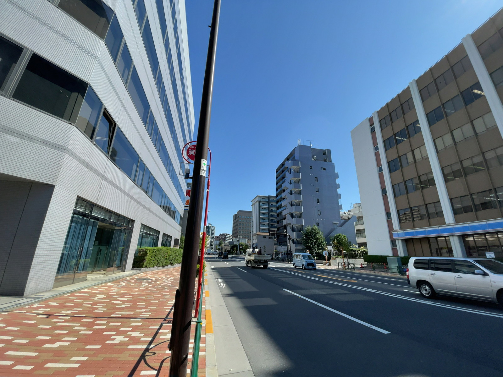東陽町MLプラザ前面の通り