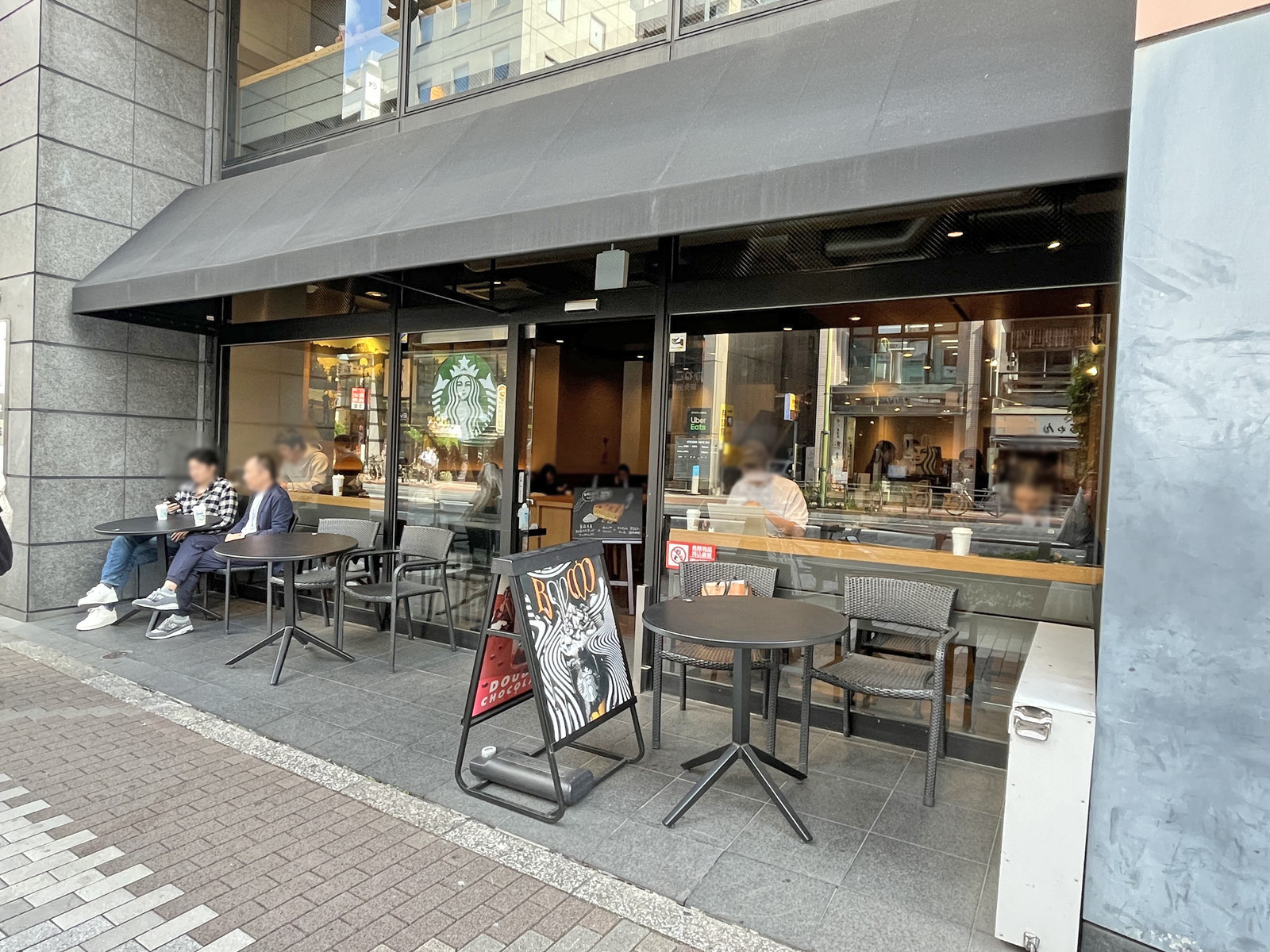 隣のスターバックス西五反田店