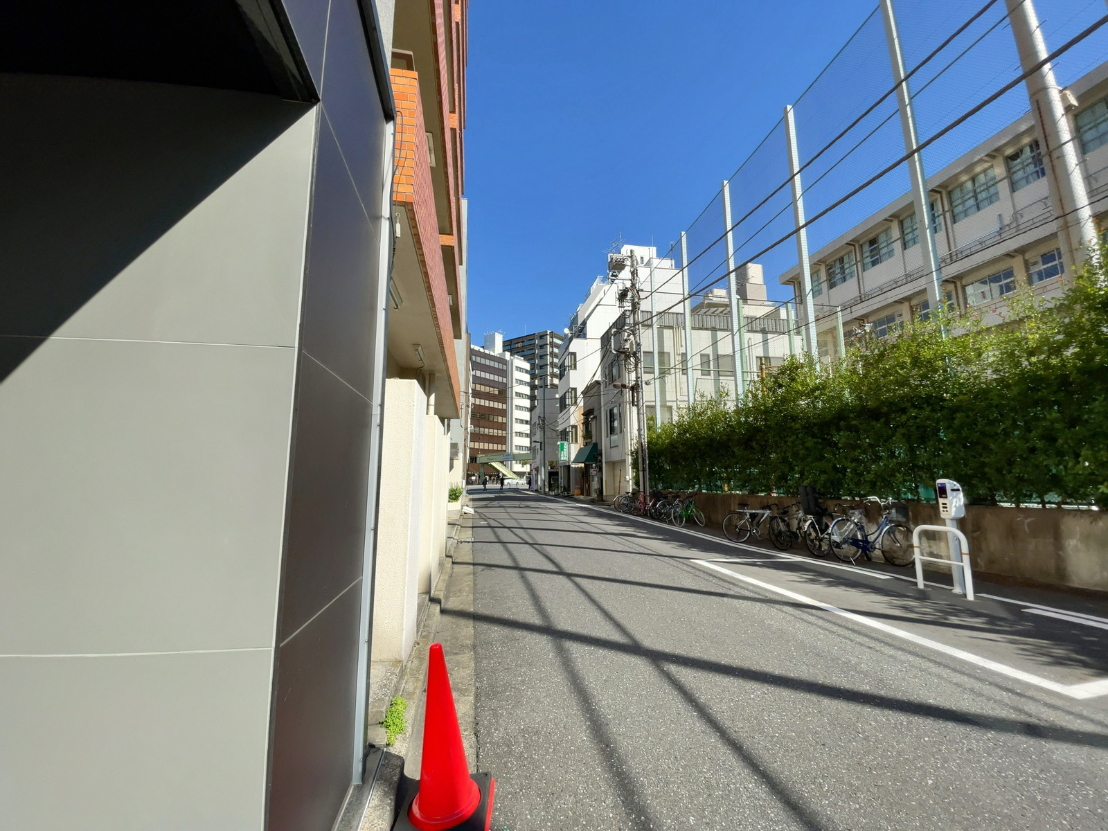 TQ東神田前面の通り