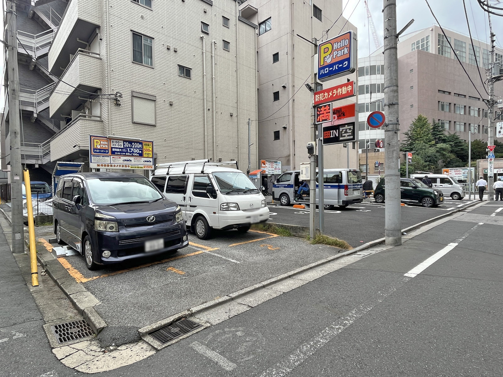 向かいのコインパーキング