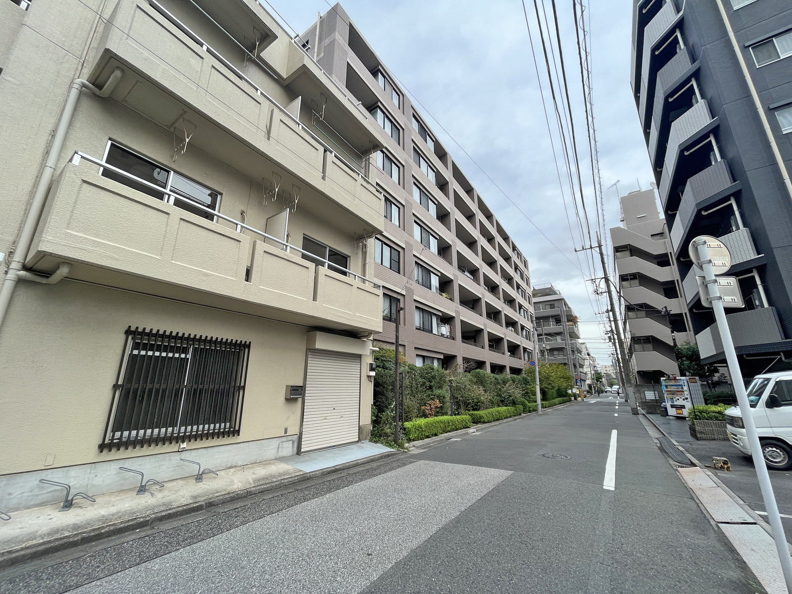 SPビル前面通り