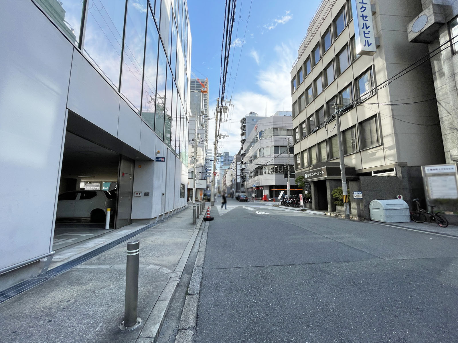 VORT御堂筋本町2前面の通り