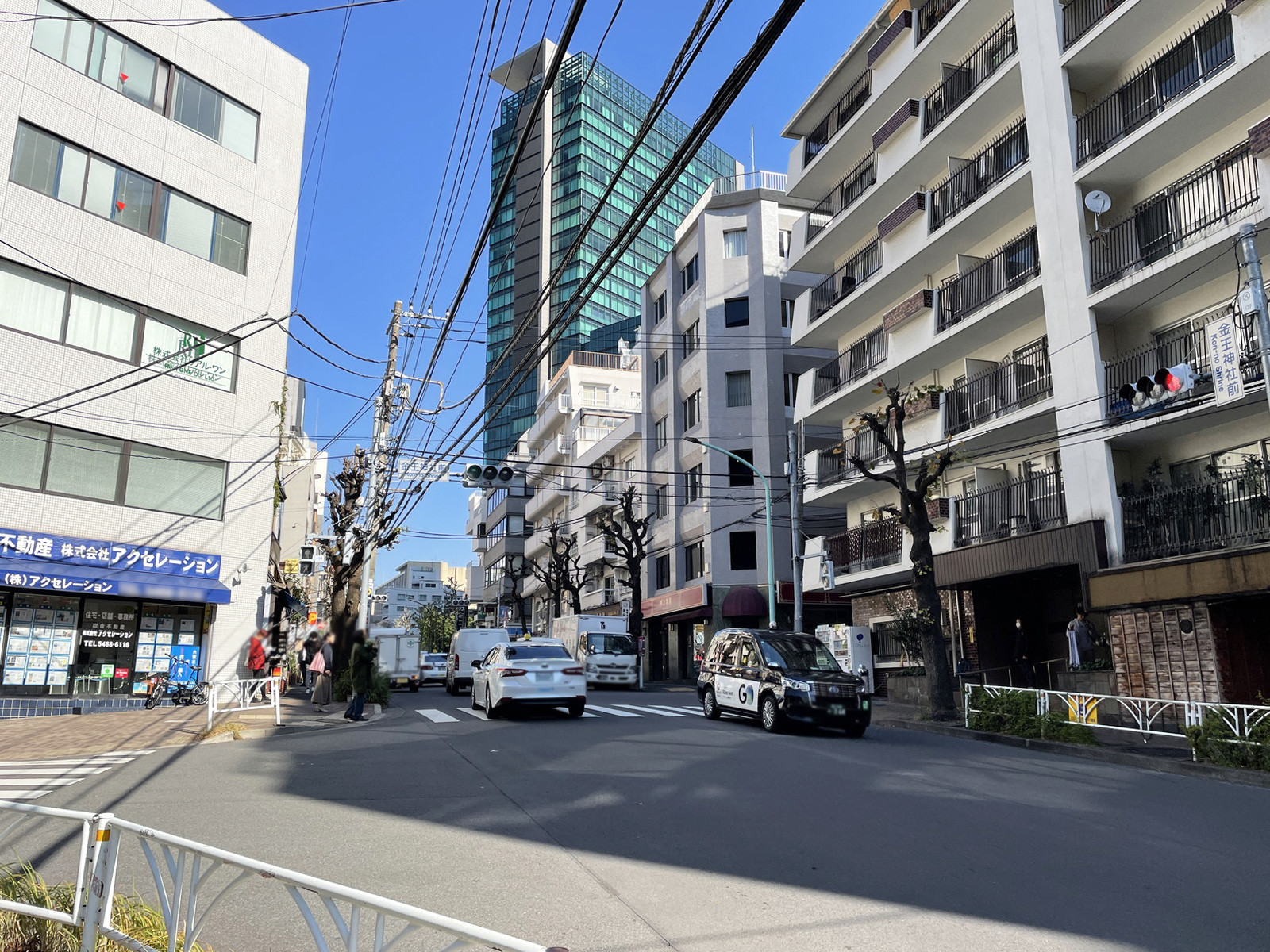 付近の八幡通り