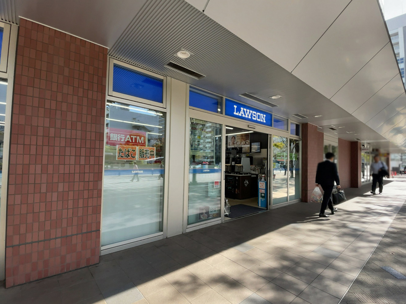 徒歩3分のローソン 田町芝浦口店