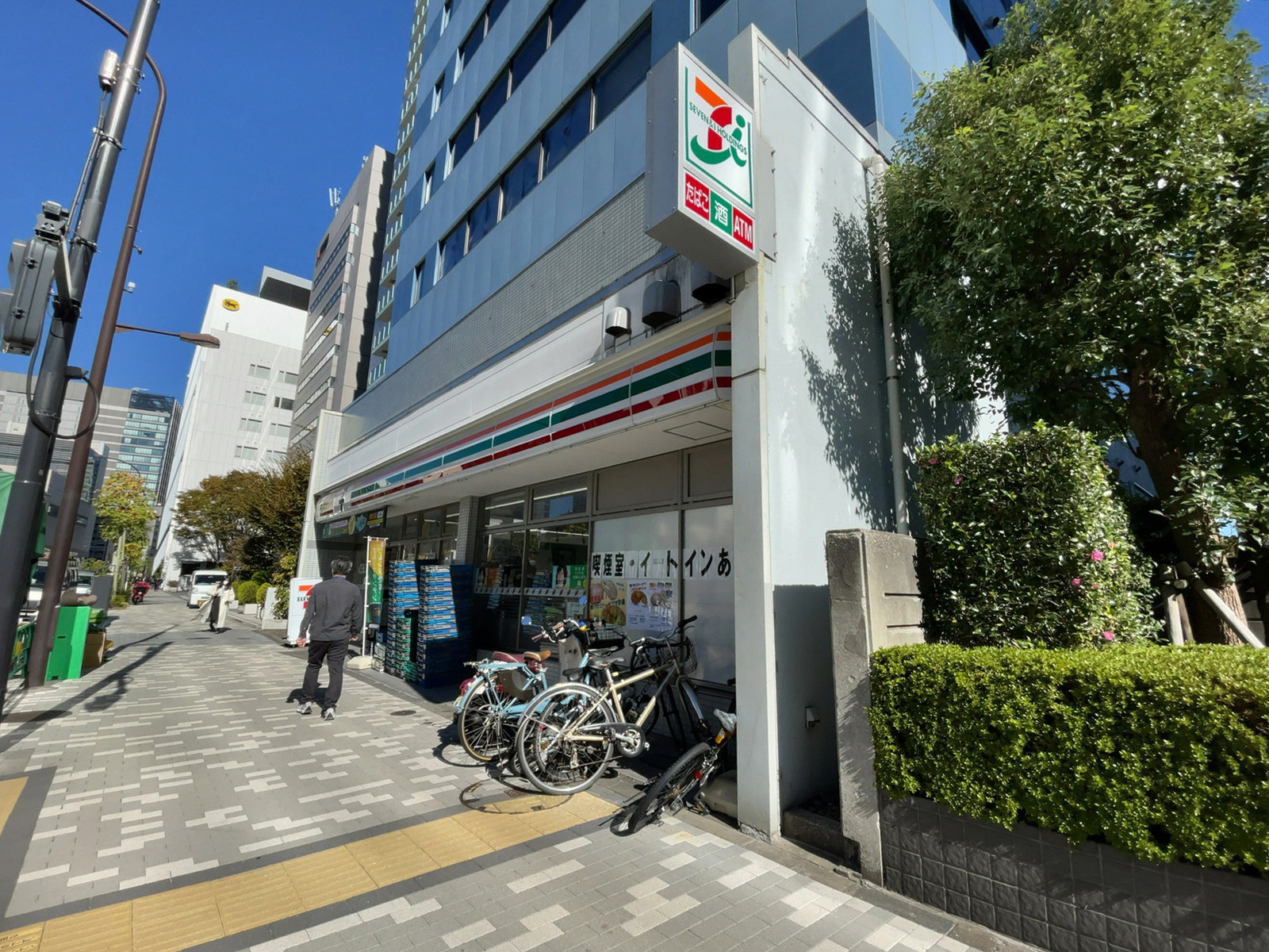 徒歩1分のセブンイレブン 港区港南2丁目店
