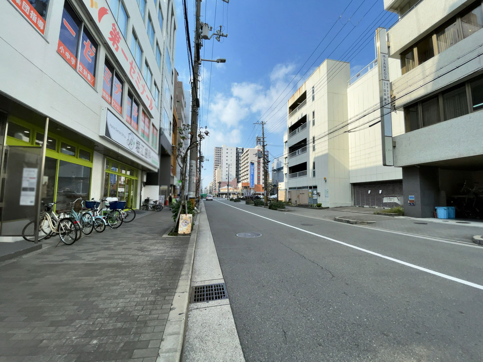 不二建物西長堀ビル前面の通り