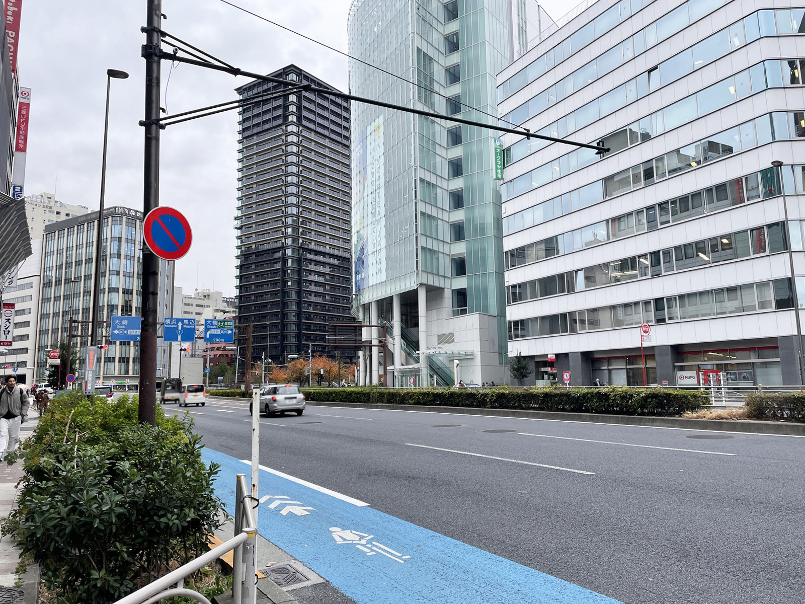 CIRCLES五反田前面の桜田通り