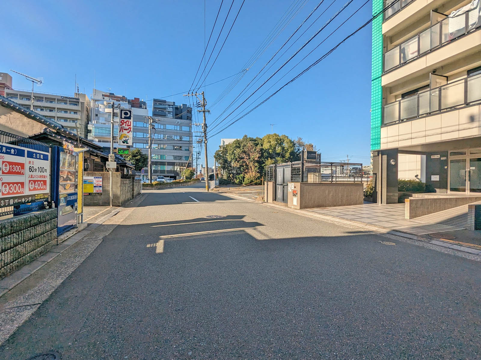 サティス博多駅東ビル前面の通り