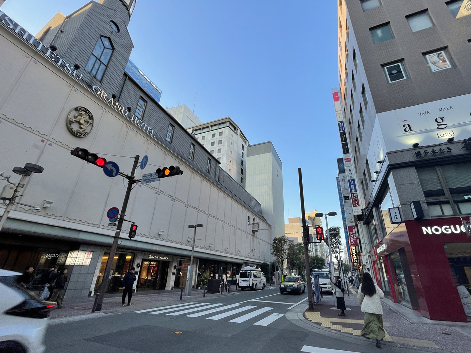 天神プライム前面の通り