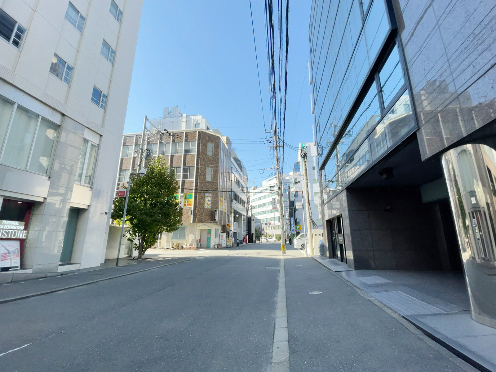 KUD博多前面の通り