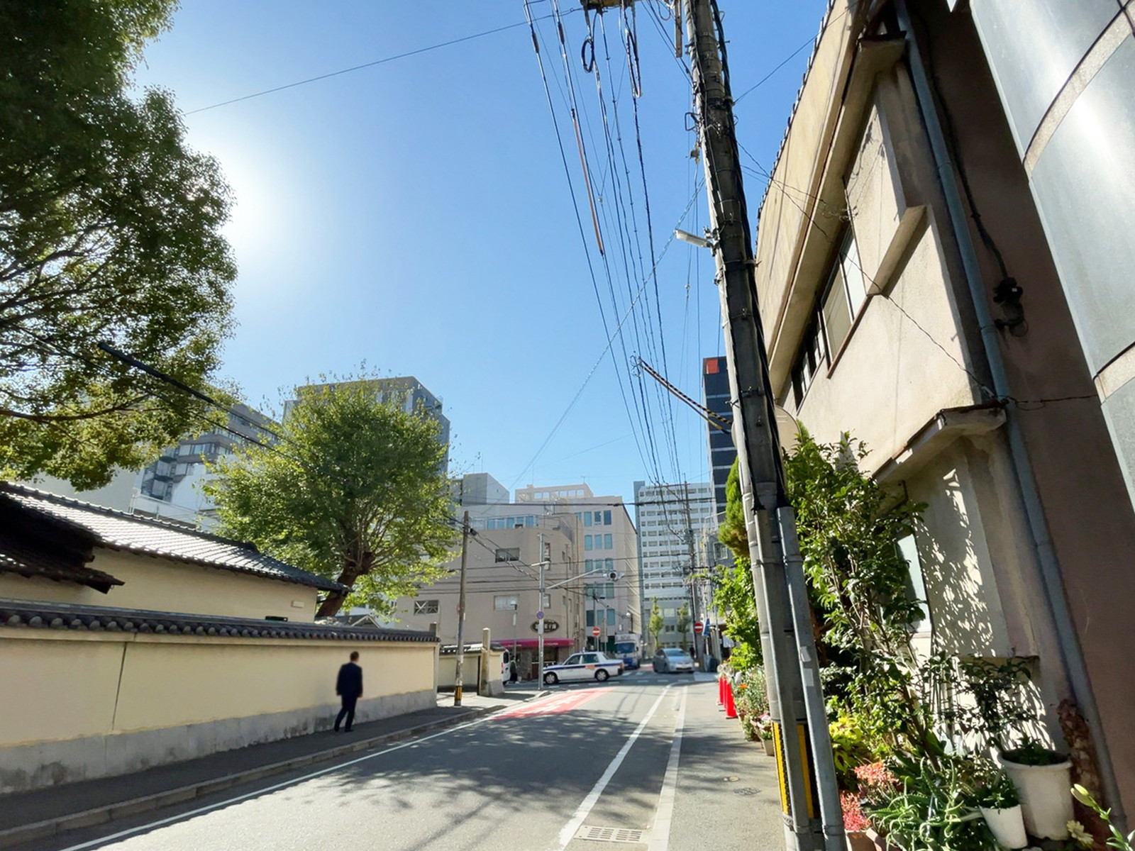 J・MAXビル前面の通り