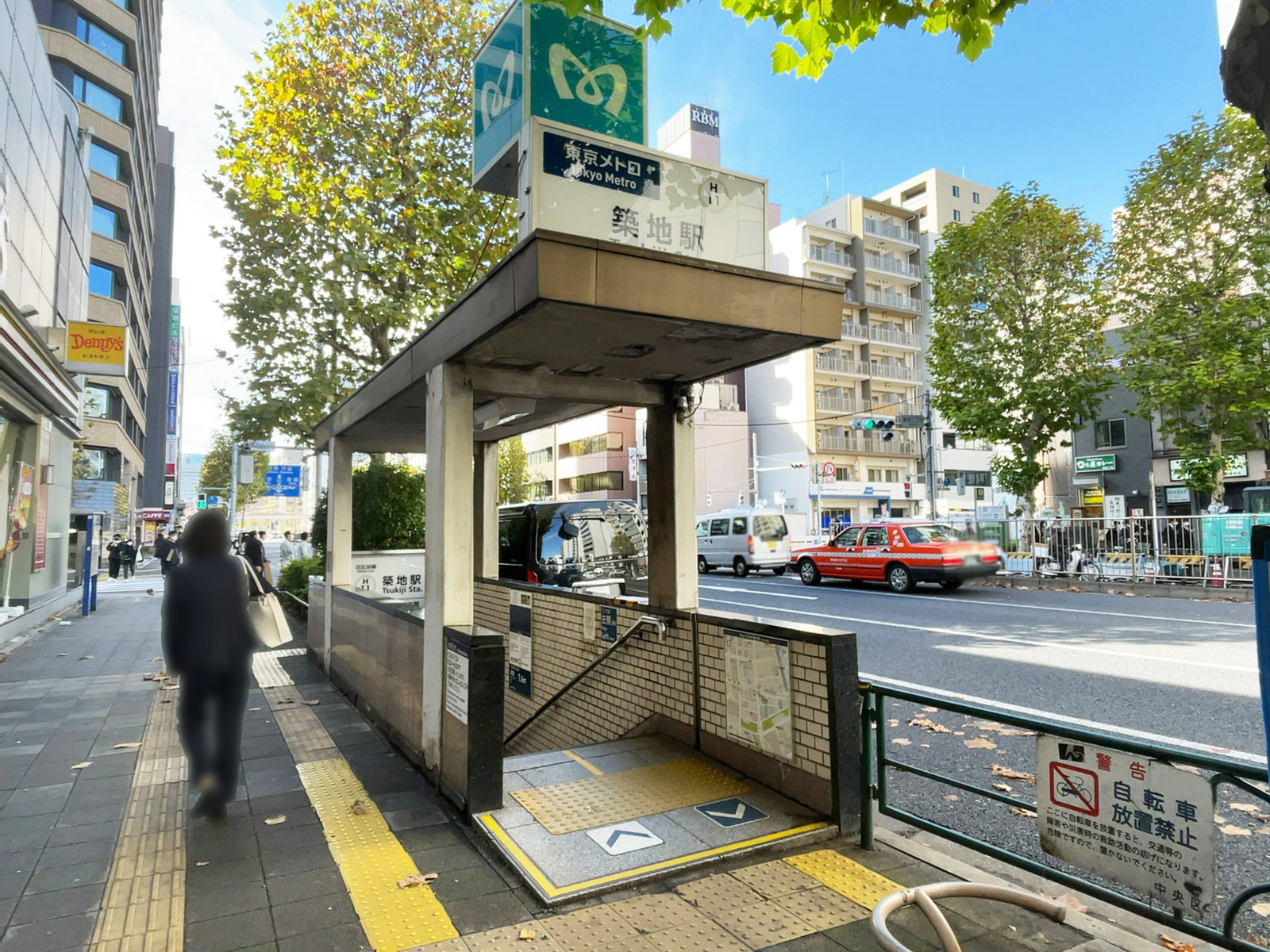 最寄りの「築地駅」