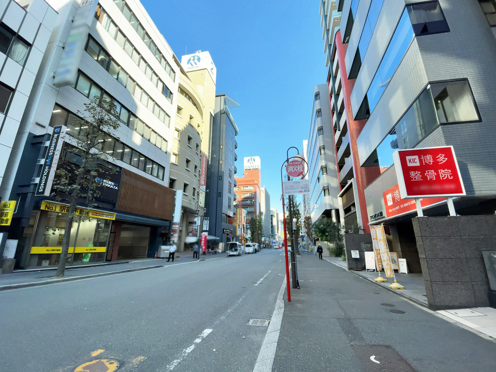 第2福岡ONビル前面の末広通り