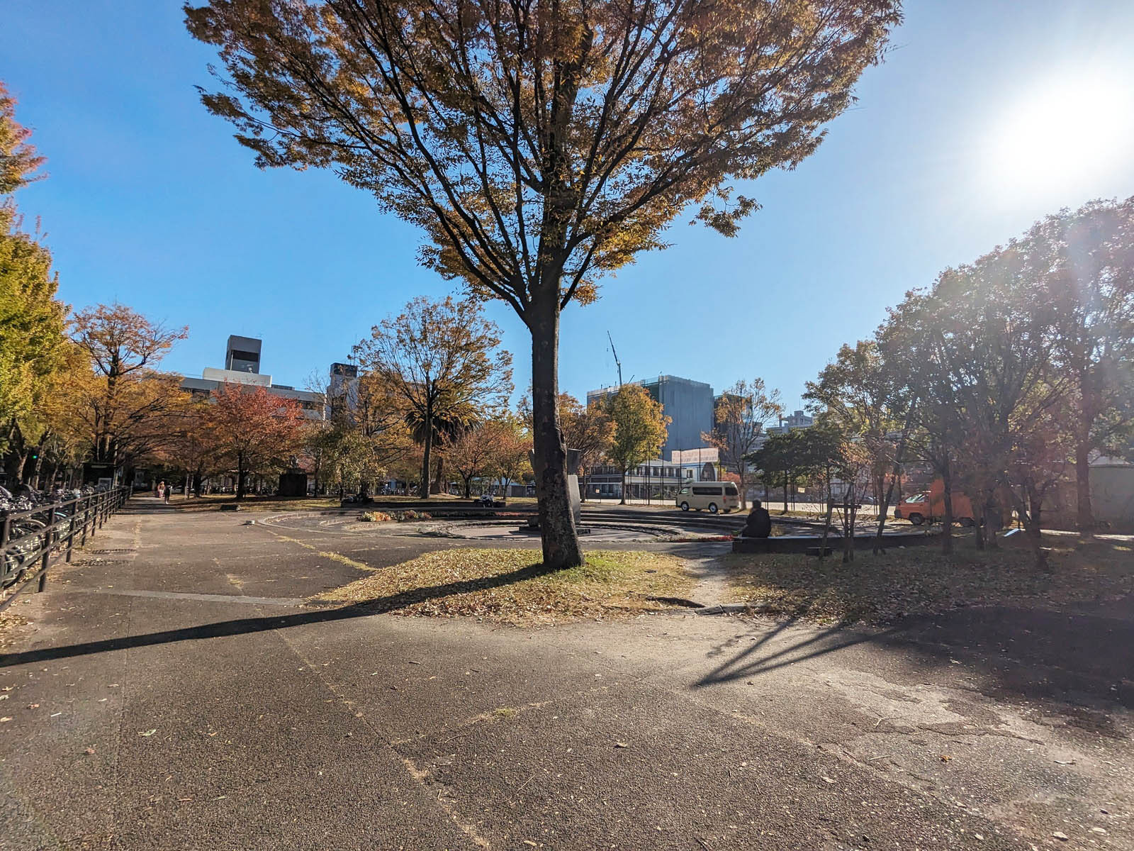 徒歩1分の中比恵公園
