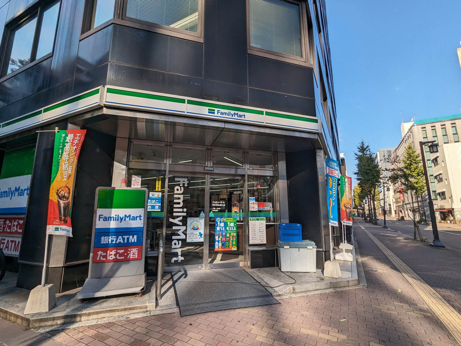 徒歩3分のファミリーマート 博多明治通り店