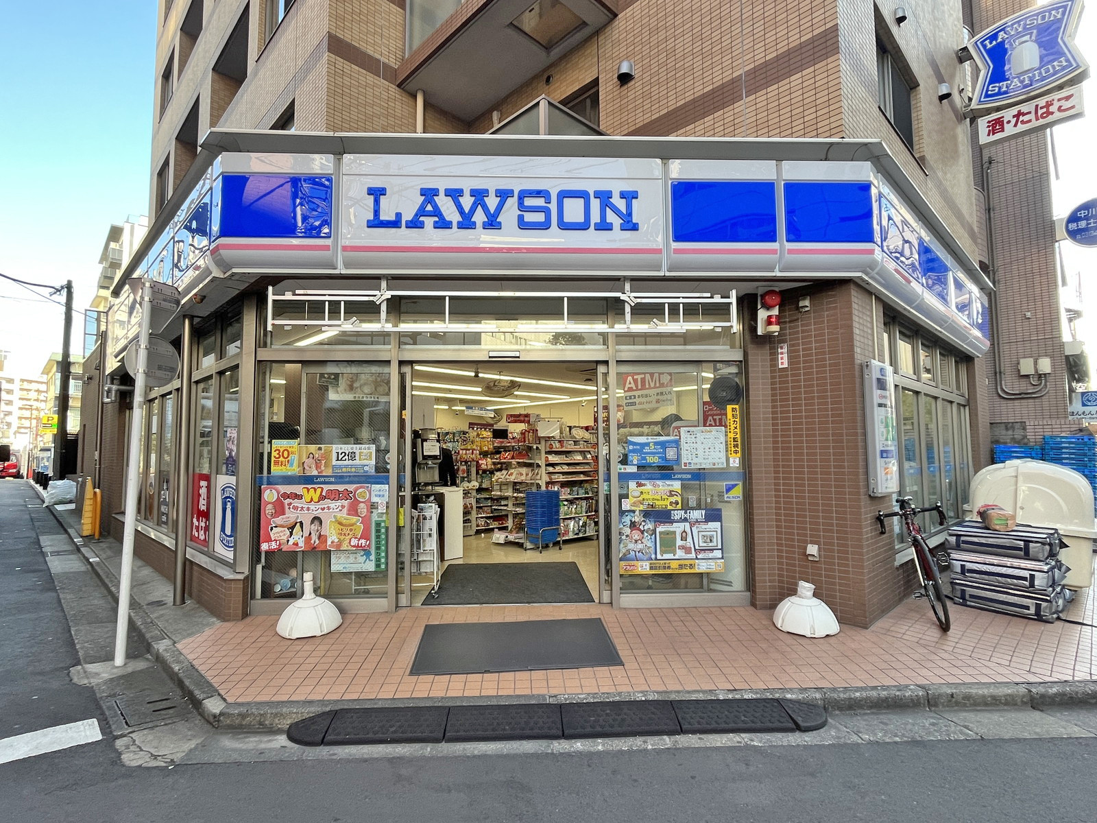 徒歩2分のローソン渋谷桜丘南店